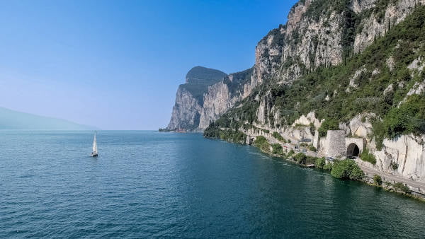 Rallye James Bond Bons Baisers d'Italie Lac de Garde